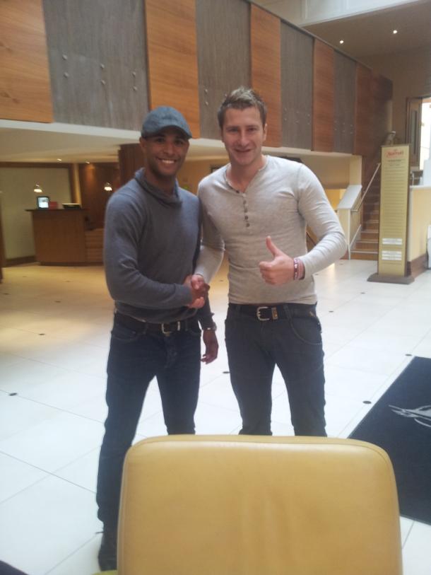Ar Mr .World 2010 Ibrahimu Kamalu no Iŗijas